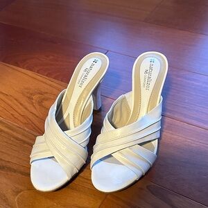 Naturalizer Women's Cream Strappy Heels